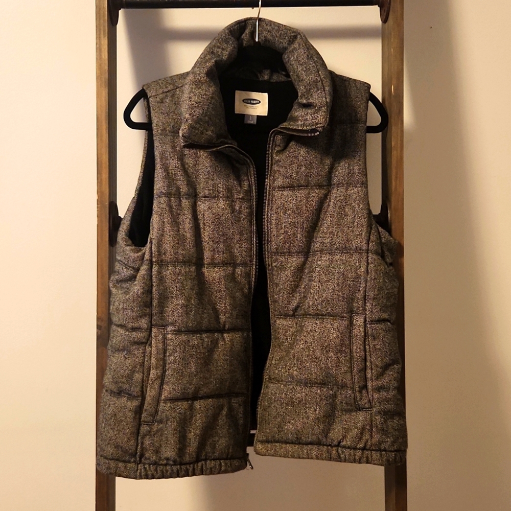 Herringbone Puffer Vest